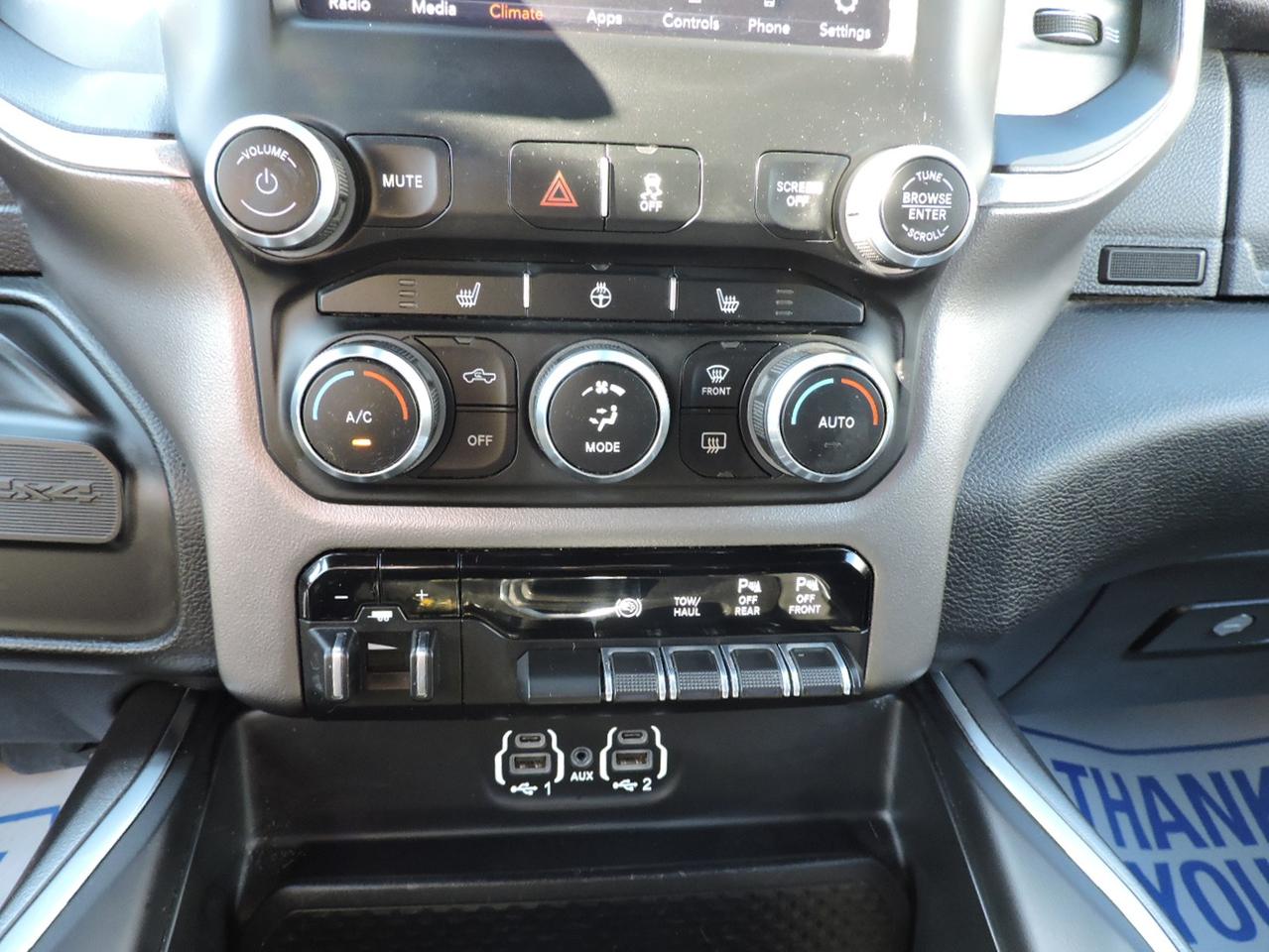 2019 RAM 2500 Big Horn Diesel 4X4 No Winters 1-Owner 141000KMS Photo