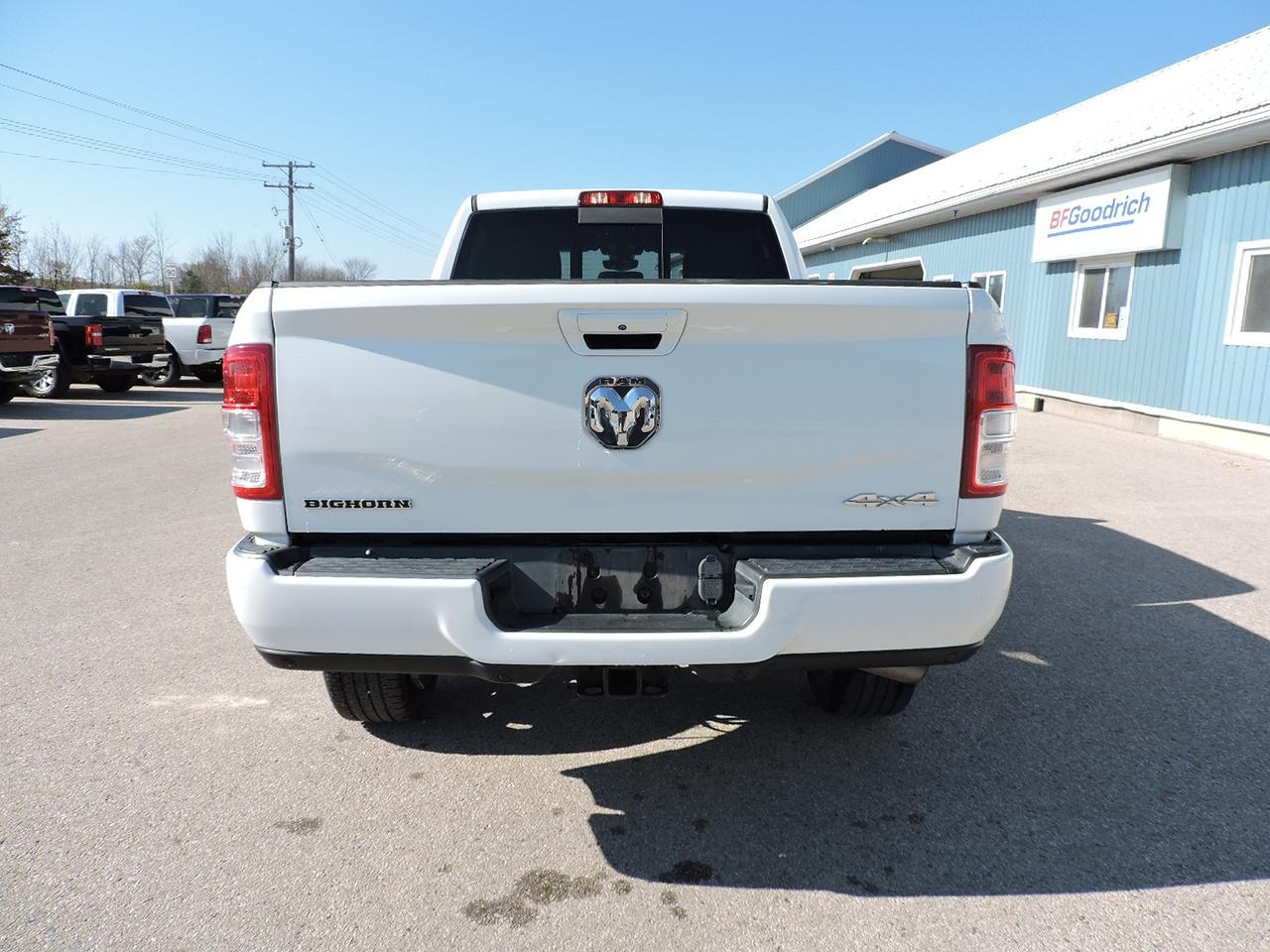 2019 RAM 2500 Big Horn Diesel 4X4 No Winters 1-Owner 141000KMS Photo