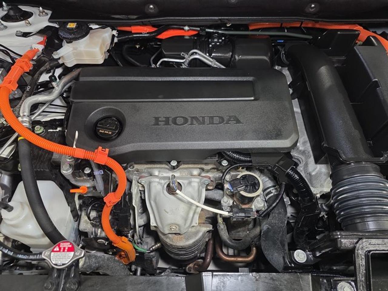 2025 Honda CR-V Hybrid Sport Touring Photo