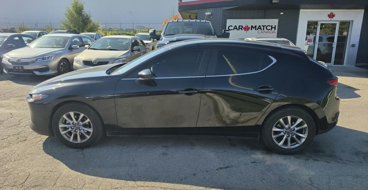 2025 Mazda MAZDA3 GX / NO ACCIDENTS / ONE OWNER / BLINDSPOT / CRUISE Photo1