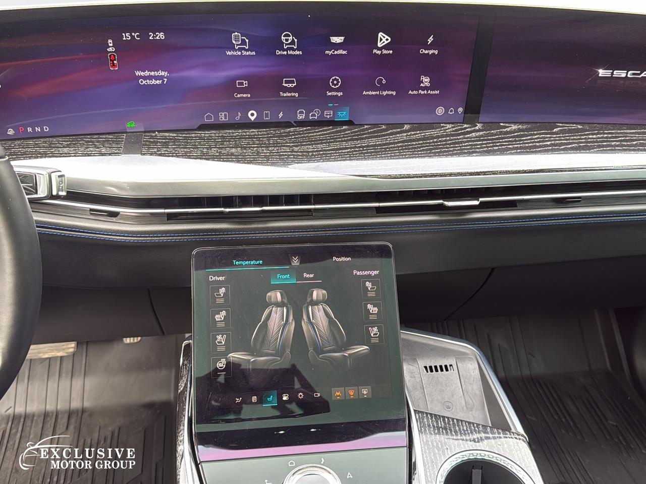 2025 Cadillac Escalade Luxury 1 - Photo #13