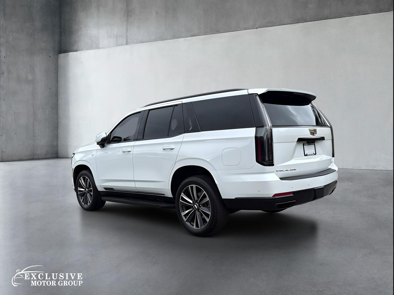 2025 Cadillac Escalade 4WD SPORT - Photo #6