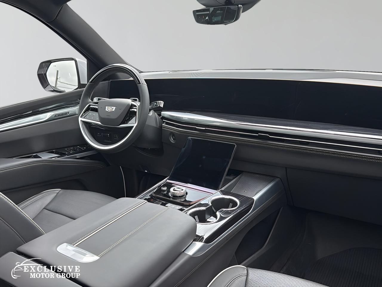 2025 Cadillac Escalade 4WD SPORT Photo