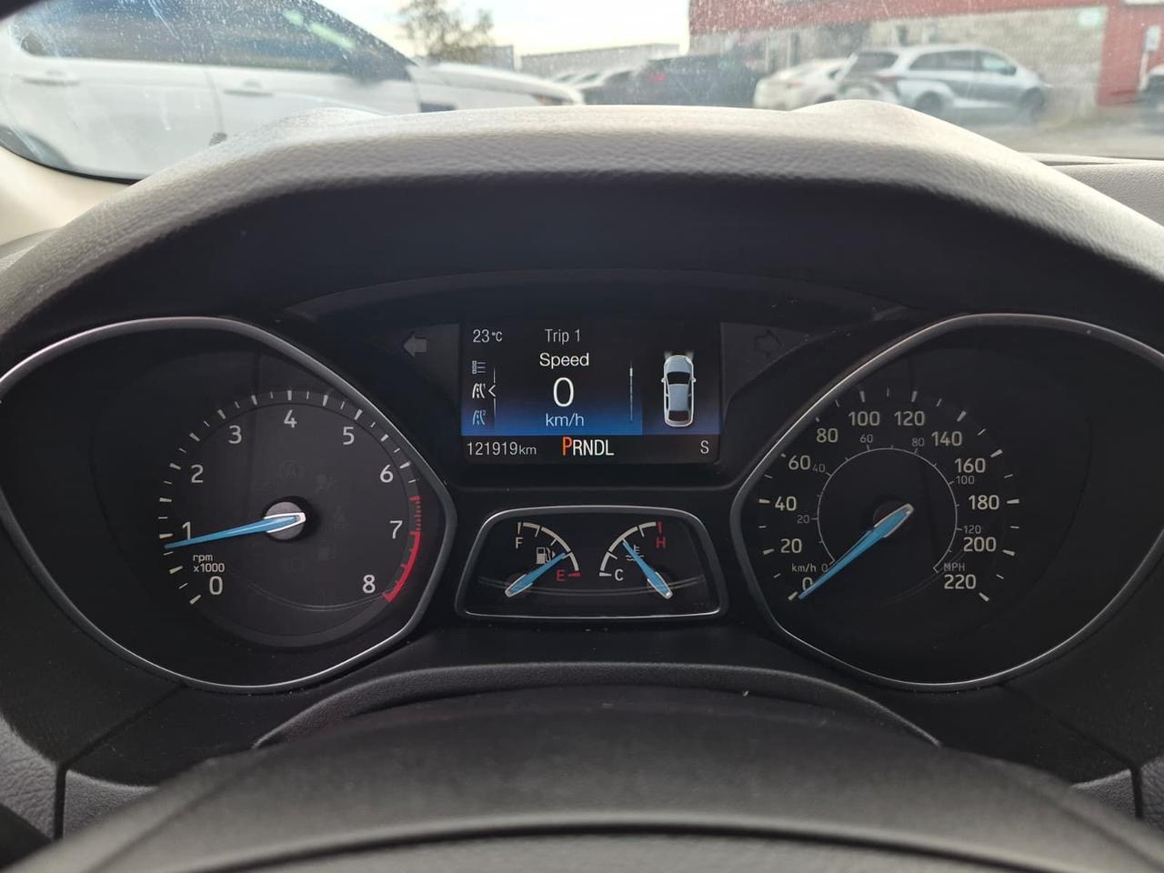 2017 Ford Focus 4DR SDN SE Photo
