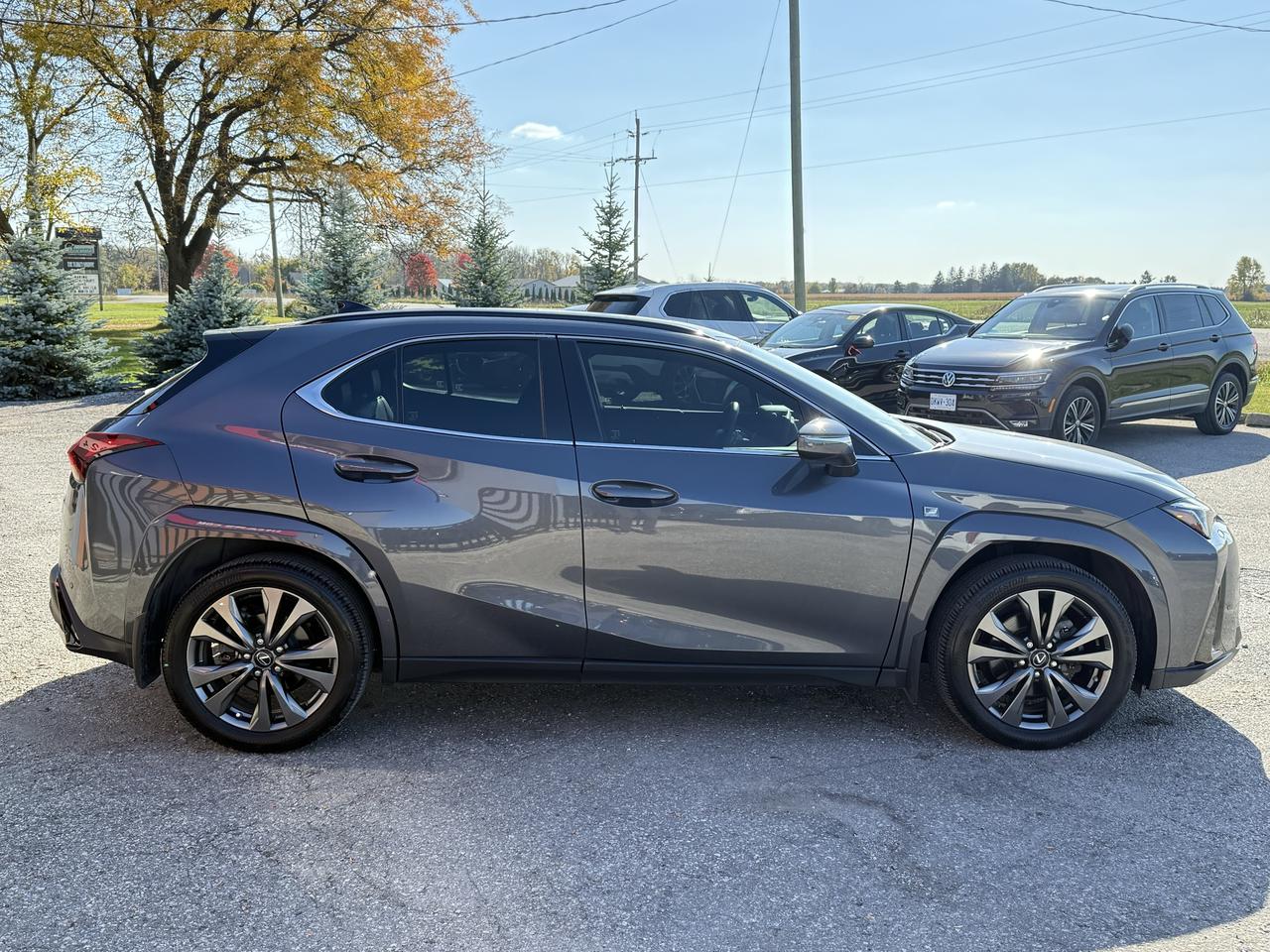 2024 Lexus UX UX 250H | Hybrid | Backup Camera | Heated Seats Photo