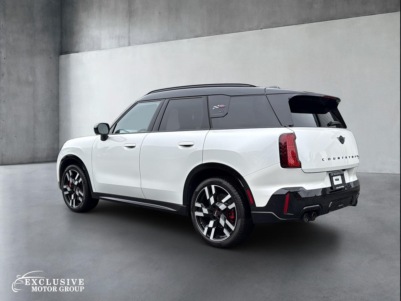2025 MINI Countryman John Cooper Works Photo
