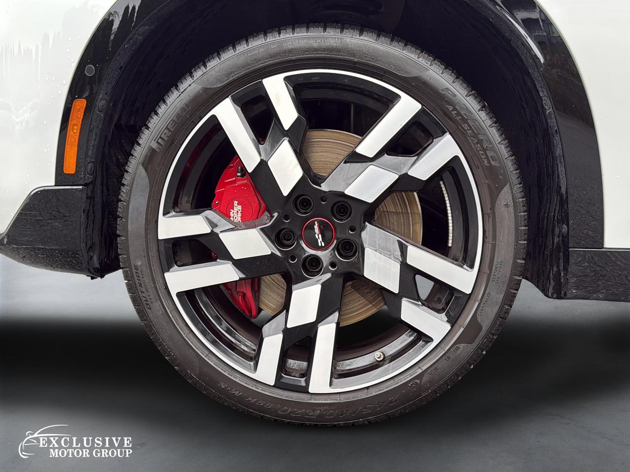 2025 MINI Countryman John Cooper Works - Photo #8
