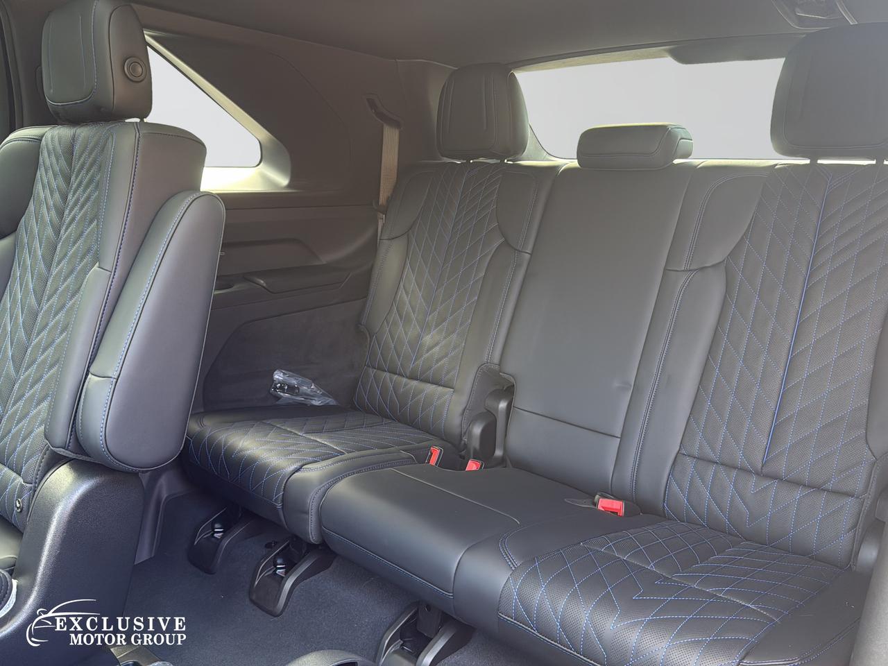2026 Cadillac Escalade Sport - Photo #17