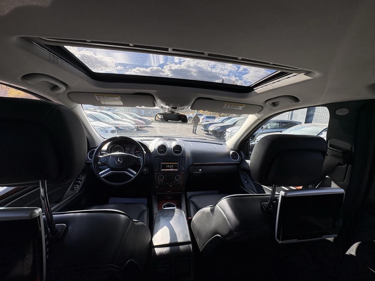 2011 Mercedes-Benz GL-Class GL 350 BlueTec Photo