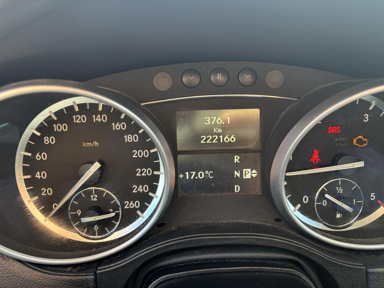 2011 Mercedes-Benz GL-Class GL 350 BlueTec Photo