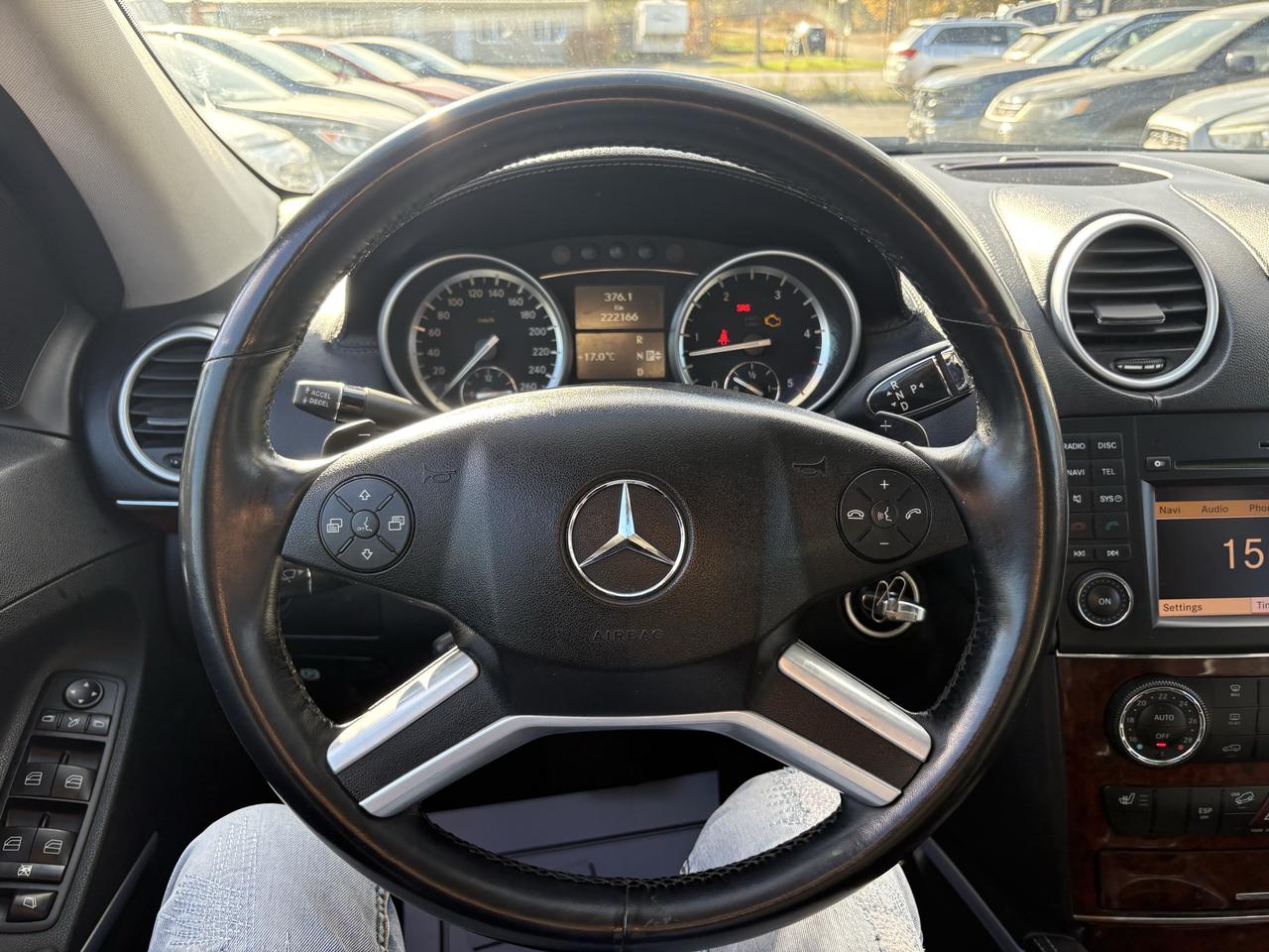2011 Mercedes-Benz GL-Class GL 350 BlueTec Photo