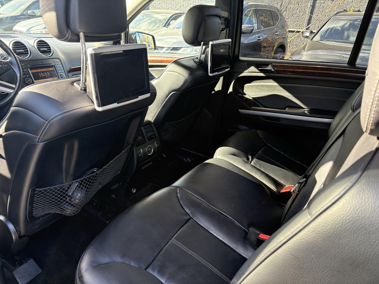 2011 Mercedes-Benz GL-Class GL 350 BlueTec Photo
