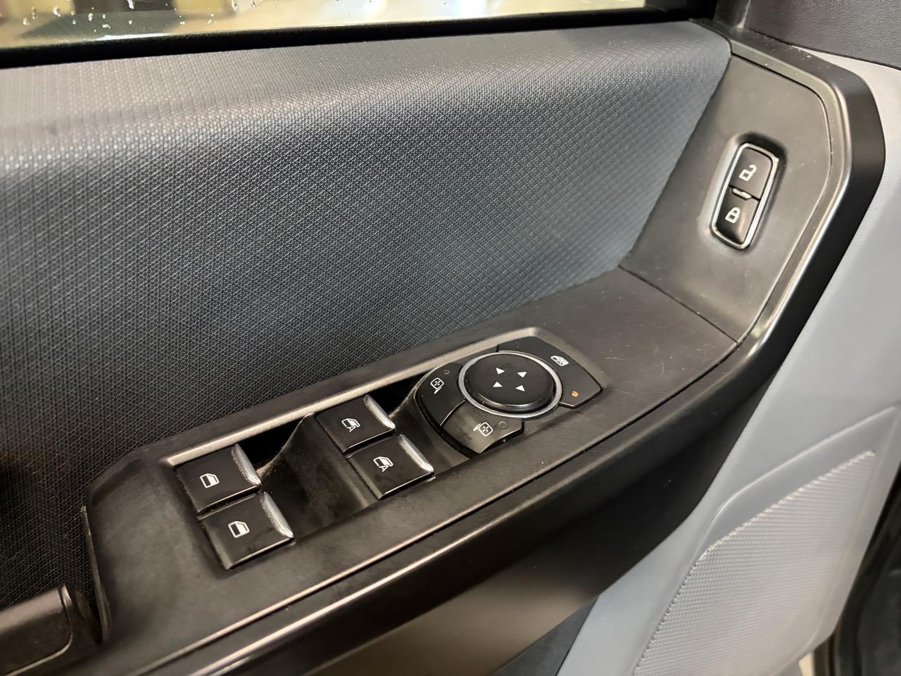 2021 Ford F-150 XL Photo