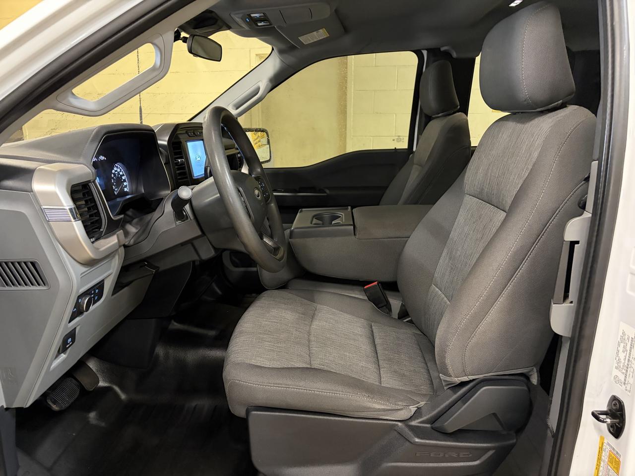 2021 Ford F-150 XL Photo