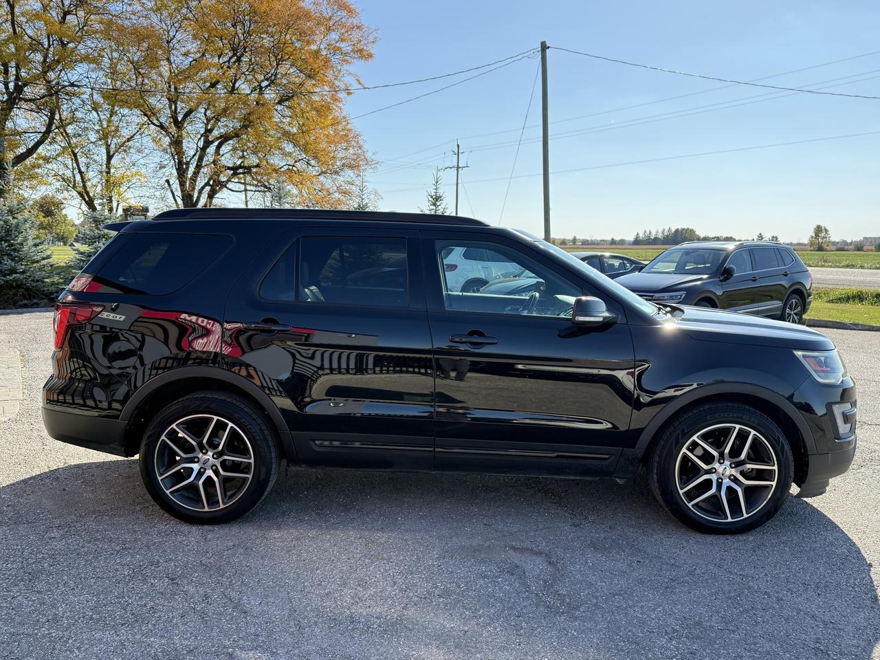 2017 Ford Explorer SPORT | 7 Passenger | Backup Camera | Sunroof Photo