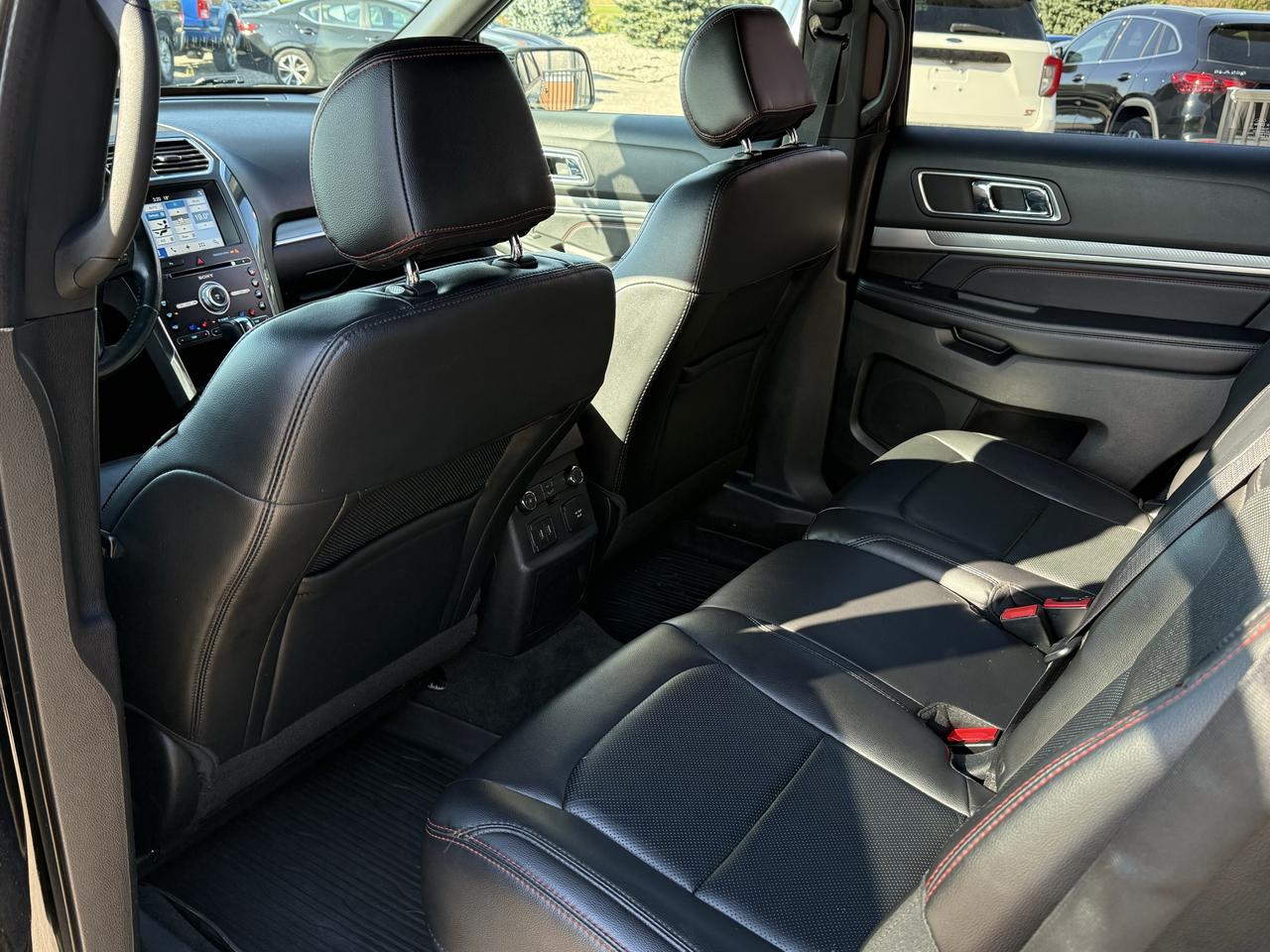 2017 Ford Explorer SPORT | 7 Passenger | Backup Camera | Sunroof Photo