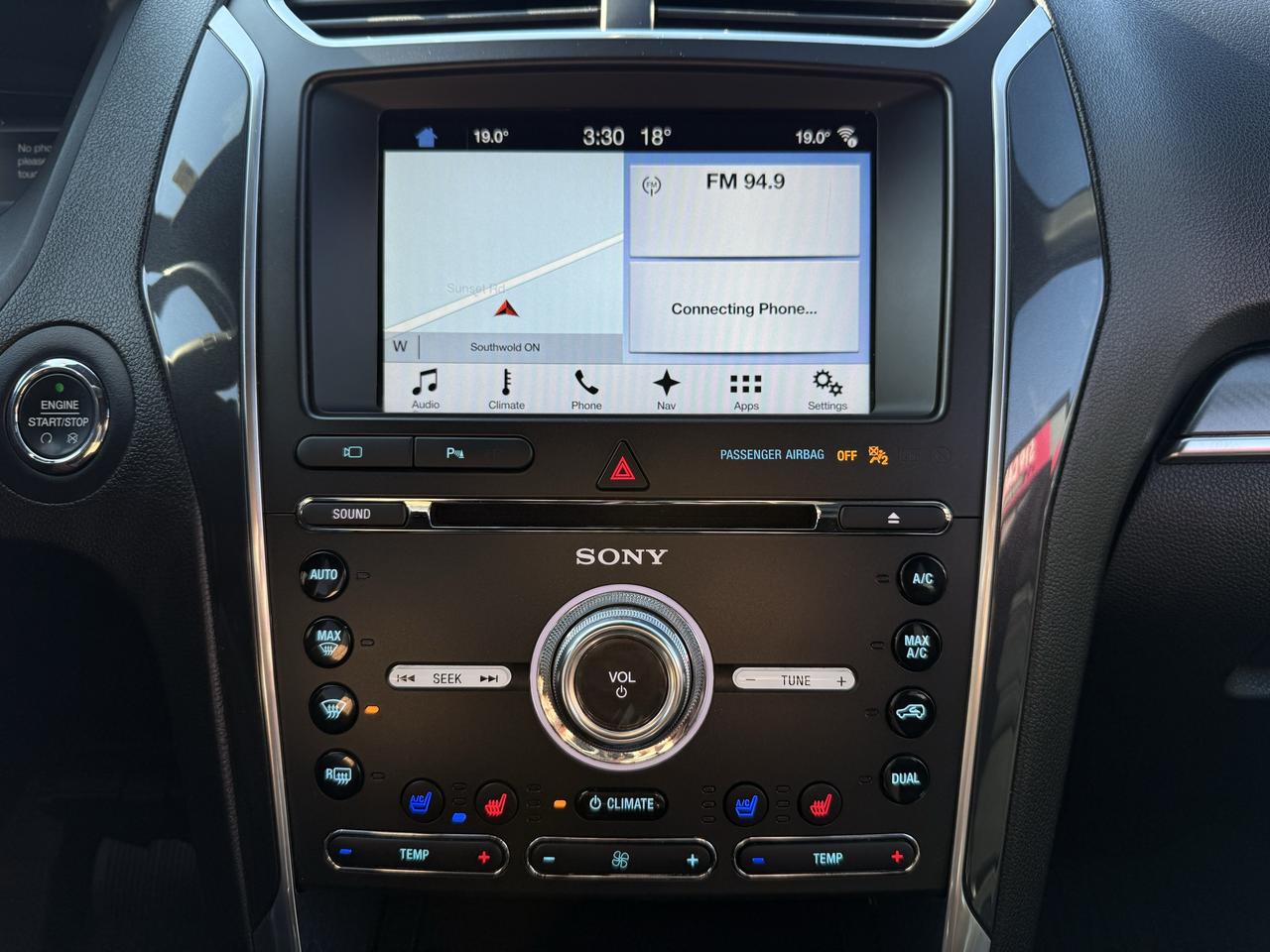 2017 Ford Explorer SPORT | 7 Passenger | Backup Camera | Sunroof Photo