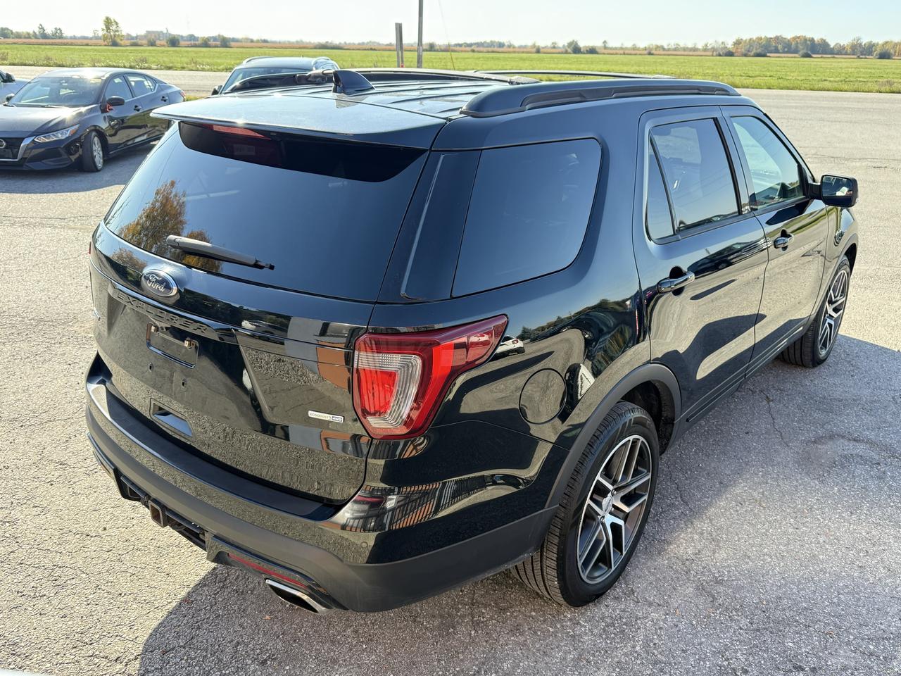 2017 Ford Explorer SPORT | 7 Passenger | Backup Camera | Sunroof Photo