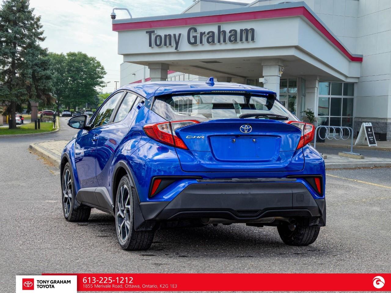 2018 Toyota C-HR XLE Premium Package Photo