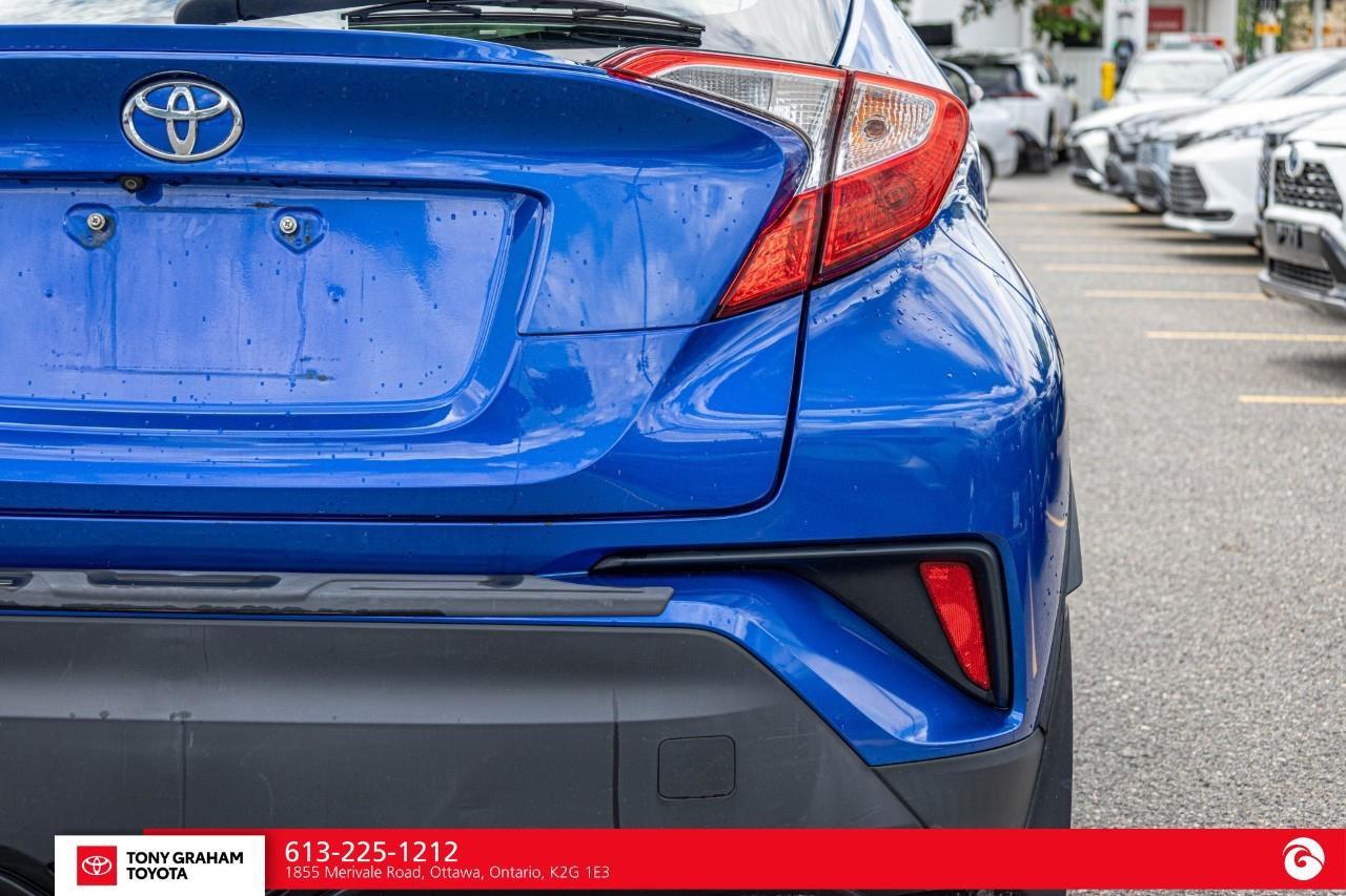 2018 Toyota C-HR XLE Premium Package Photo