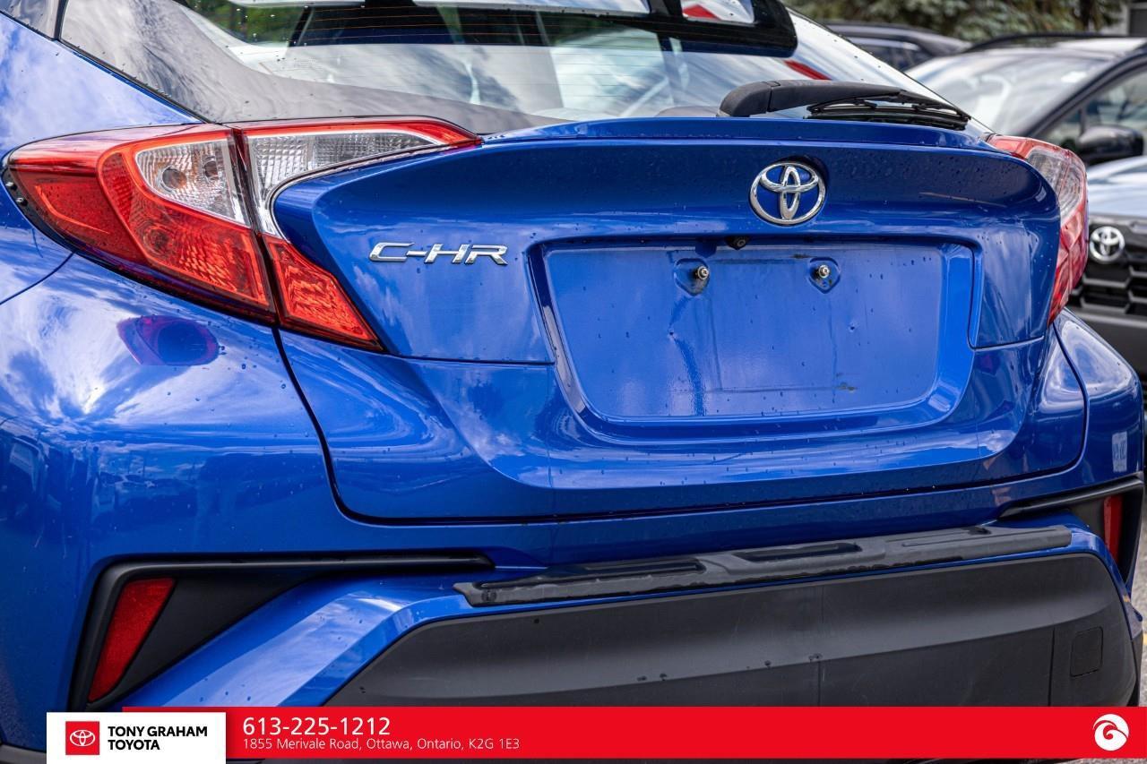 2018 Toyota C-HR XLE Premium Package Photo