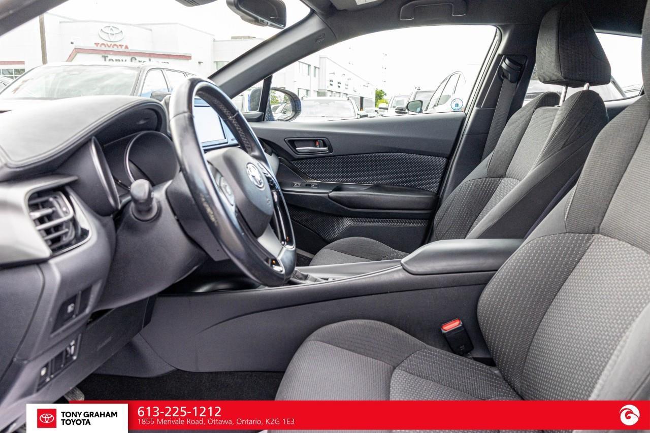 2018 Toyota C-HR XLE Premium Package Photo