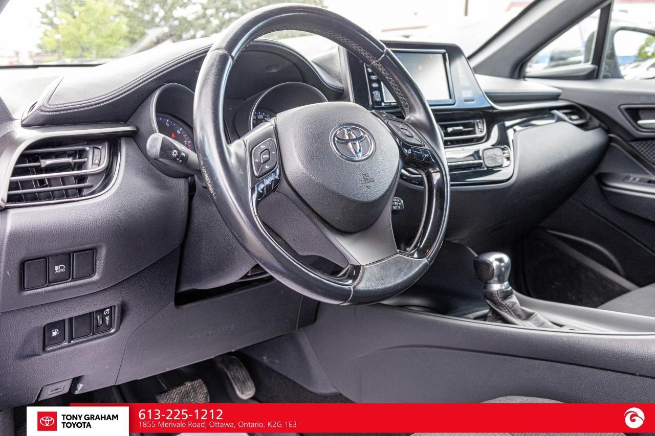 2018 Toyota C-HR XLE Premium Package Photo