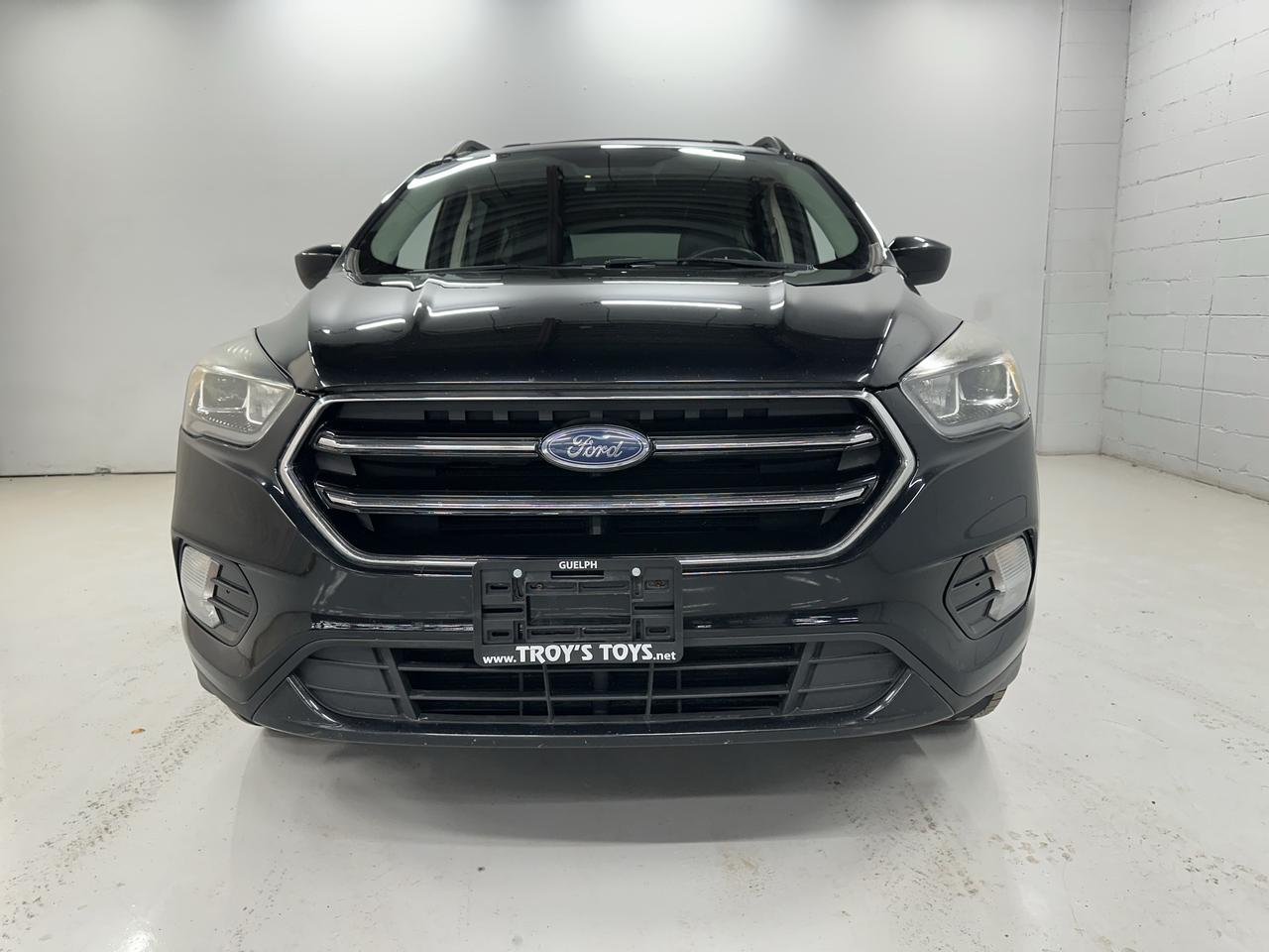 2017 Ford Escape 4WD 4dr SE Photo2