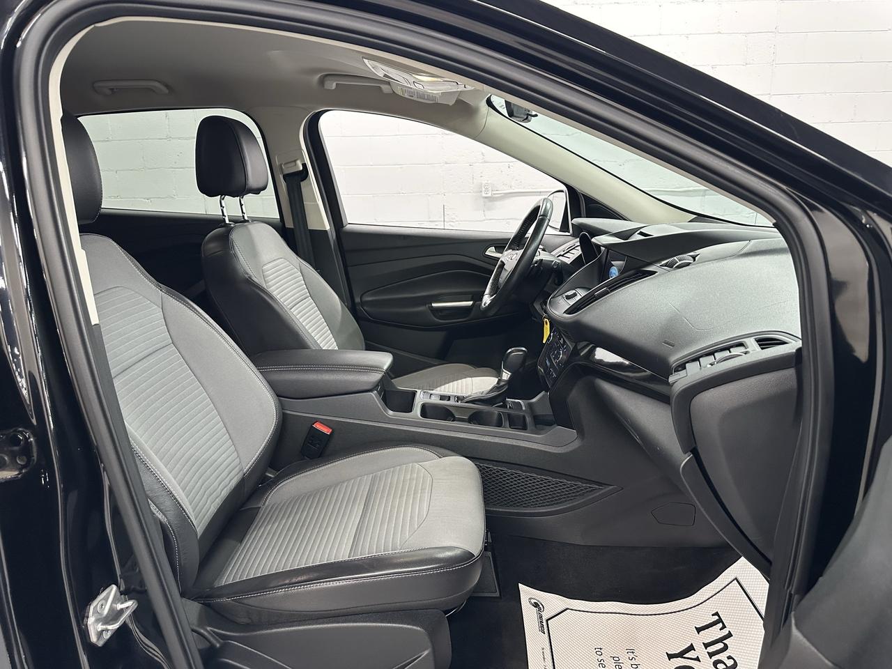 2017 Ford Escape 4WD 4dr SE Photo24