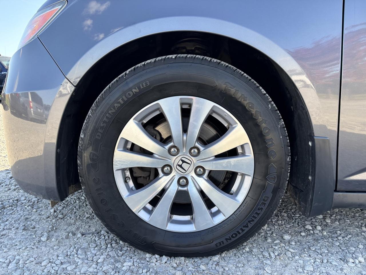 2016 Honda Odyssey EX Photo
