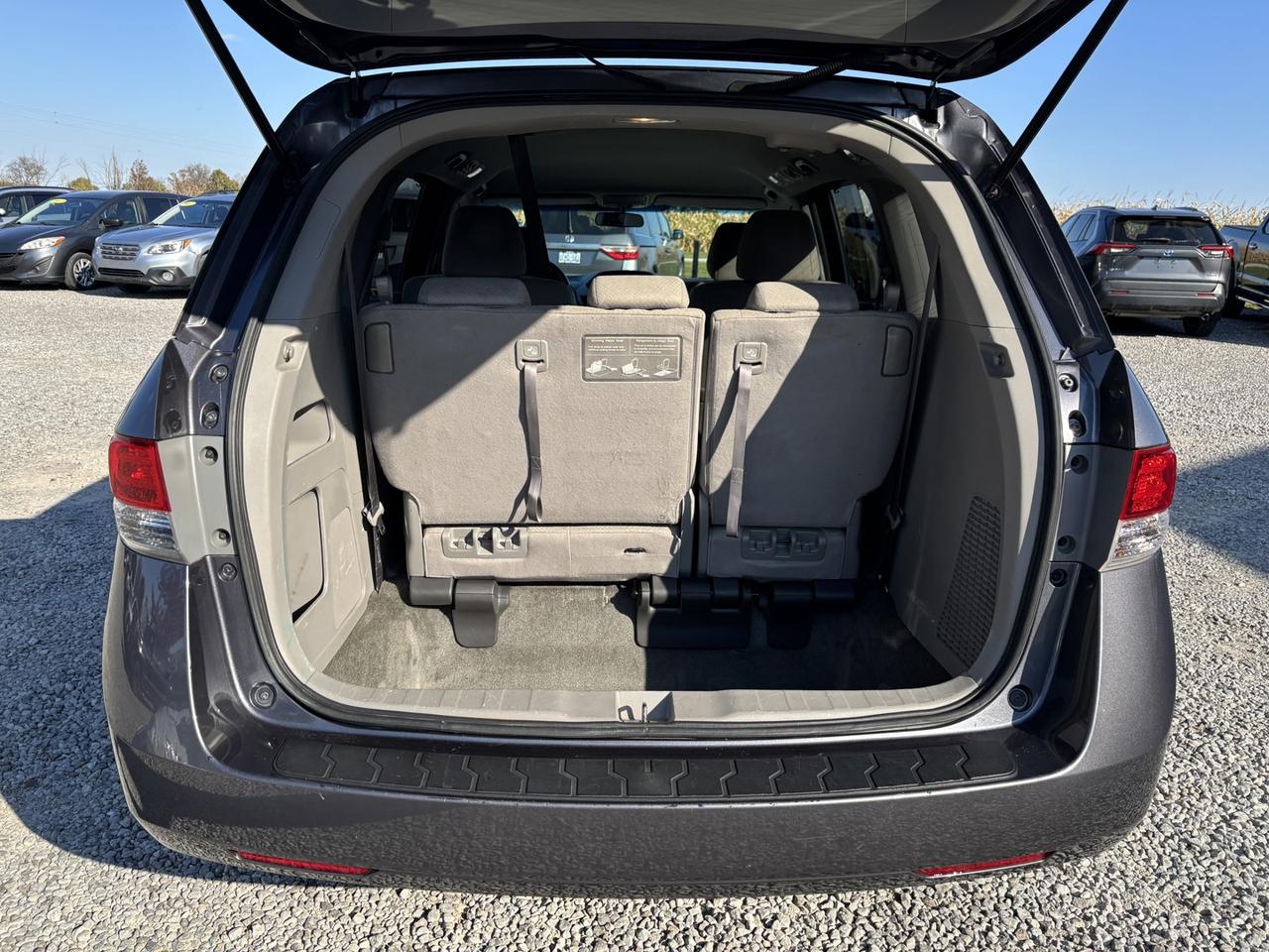 2016 Honda Odyssey EX Photo