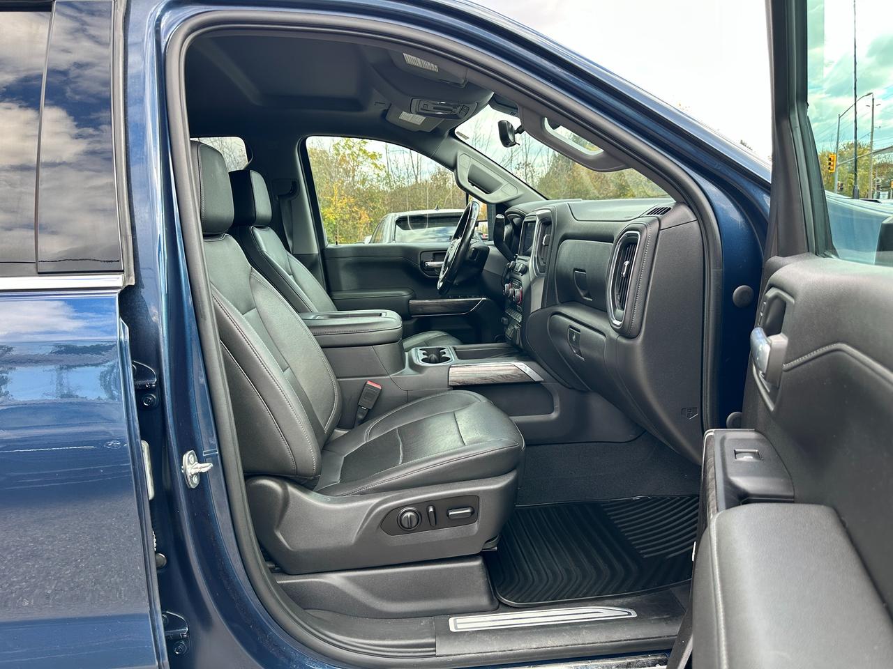 2021 Chevrolet Silverado 1500 LTZ 4x4 Crew6.2L HTD/CLD Leather XM NAV BOSE RvCam Photo