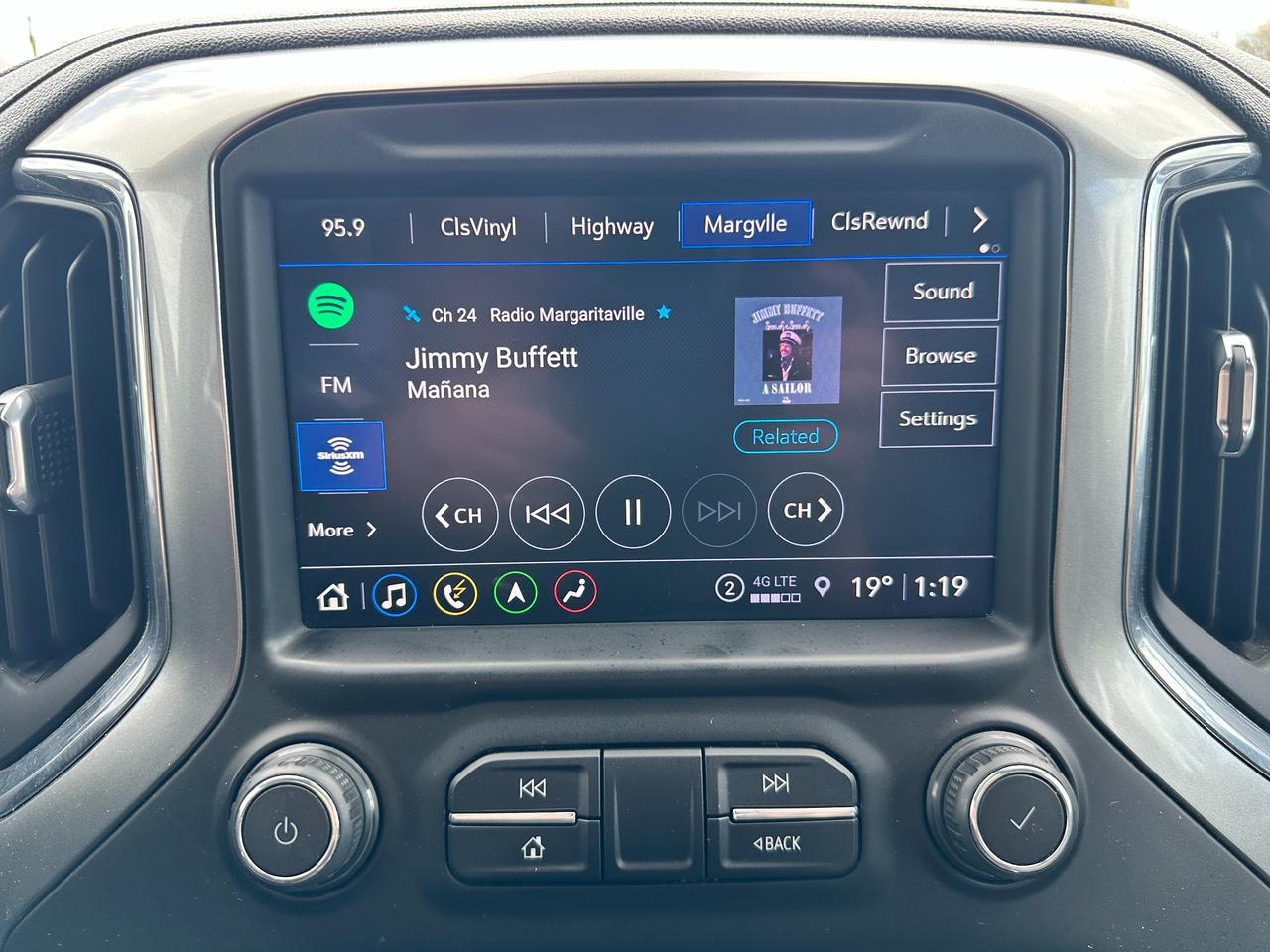 2021 Chevrolet Silverado 1500 LTZ 4x4 Crew6.2L HTD/CLD Leather XM NAV BOSE RvCam Photo