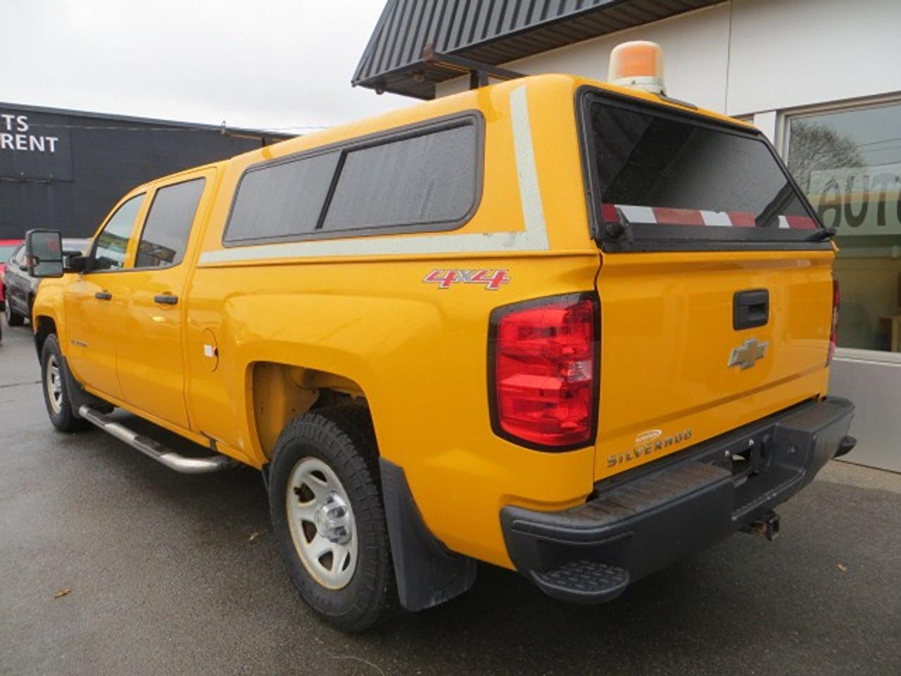 2016 Chevrolet Silverado 1500 CERTIFIED, 4X4, CREW, 6.6 FT BOX, 99K, CARGO TRAY Photo