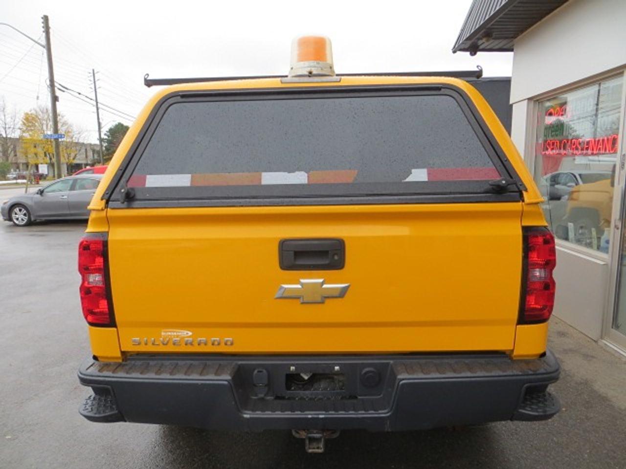 2016 Chevrolet Silverado 1500 CERTIFIED, 4X4, CREW, 6.6 FT BOX, 99K, CARGO TRAY Photo