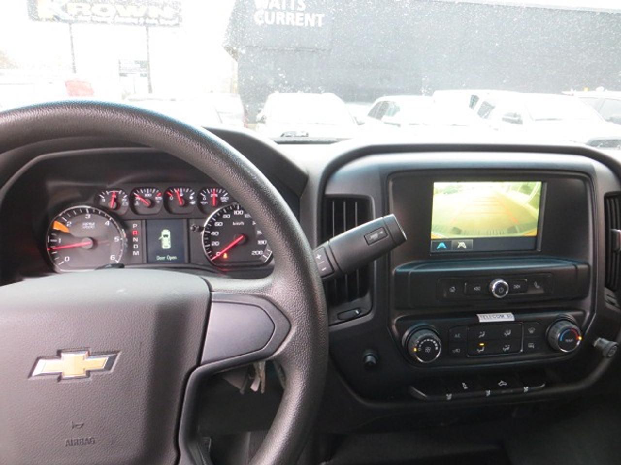 2016 Chevrolet Silverado 1500 CERTIFIED, 4X4, CREW, 6.6 FT BOX, 99K, CARGO TRAY Photo