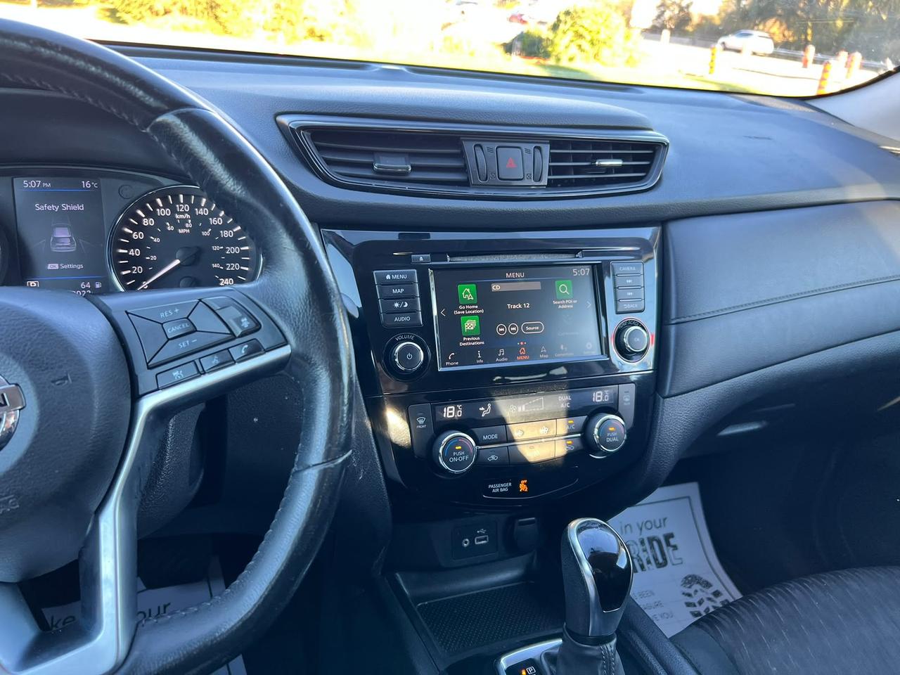 2018 Nissan Rogue AWD SV CERTIFIED Photo
