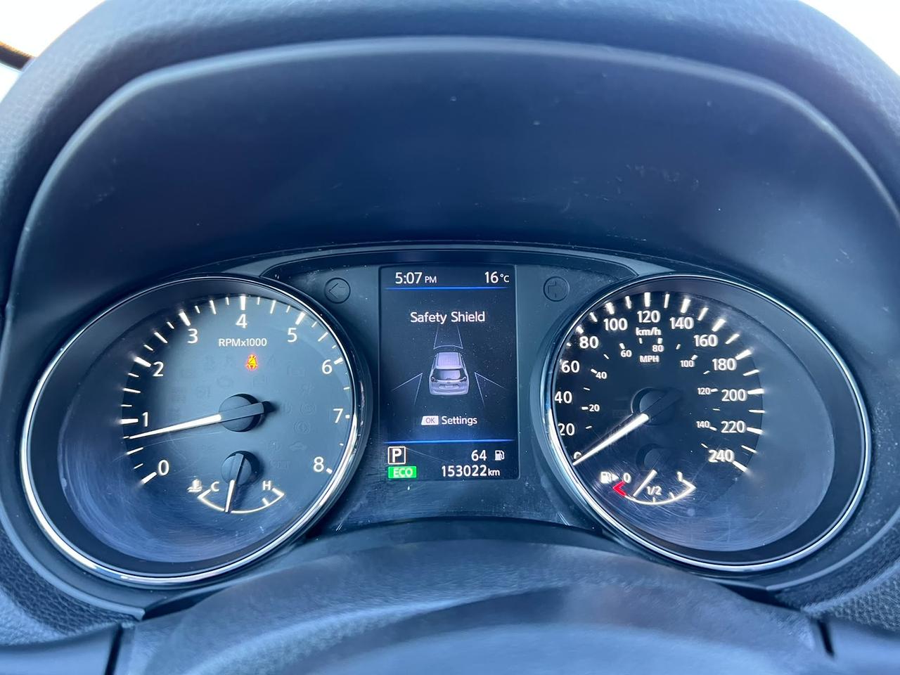 2018 Nissan Rogue AWD SV CERTIFIED Photo