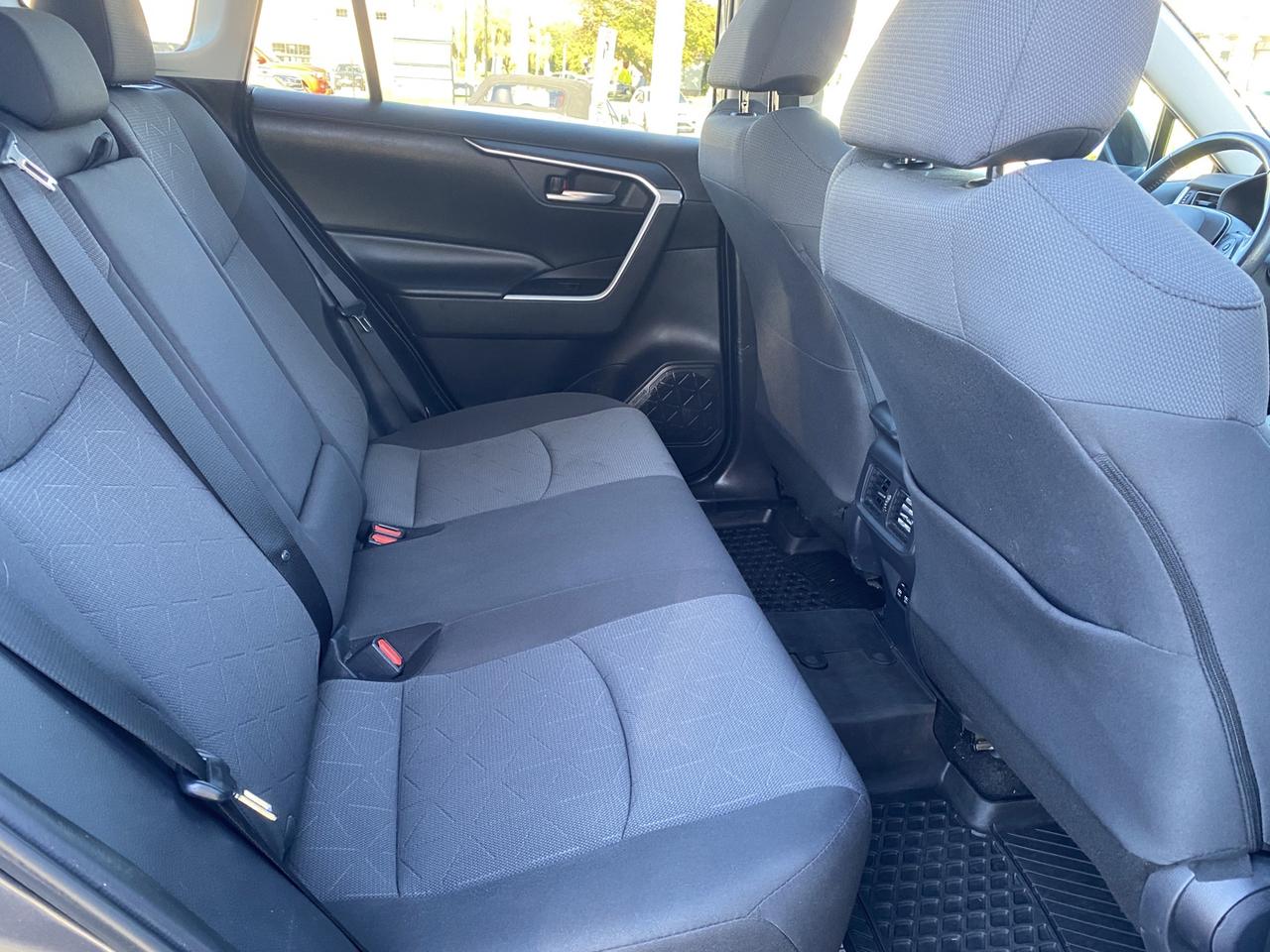 2019 Toyota RAV4 XLE AWD Photo