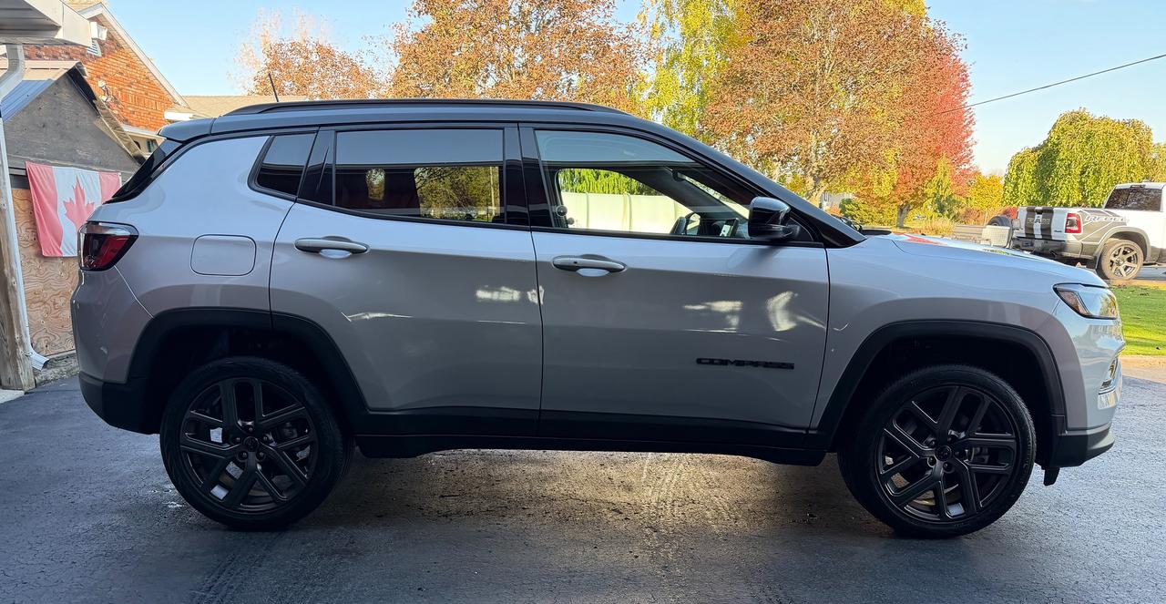 2026 Jeep Compass Limited 4X4 Photo5