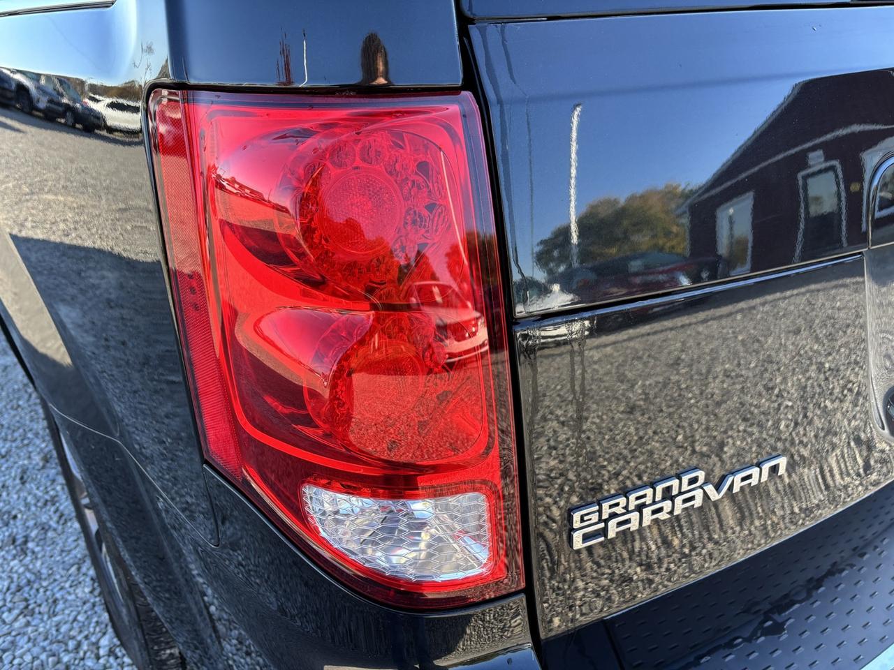 2017 Dodge Grand Caravan SXT SXT Photo