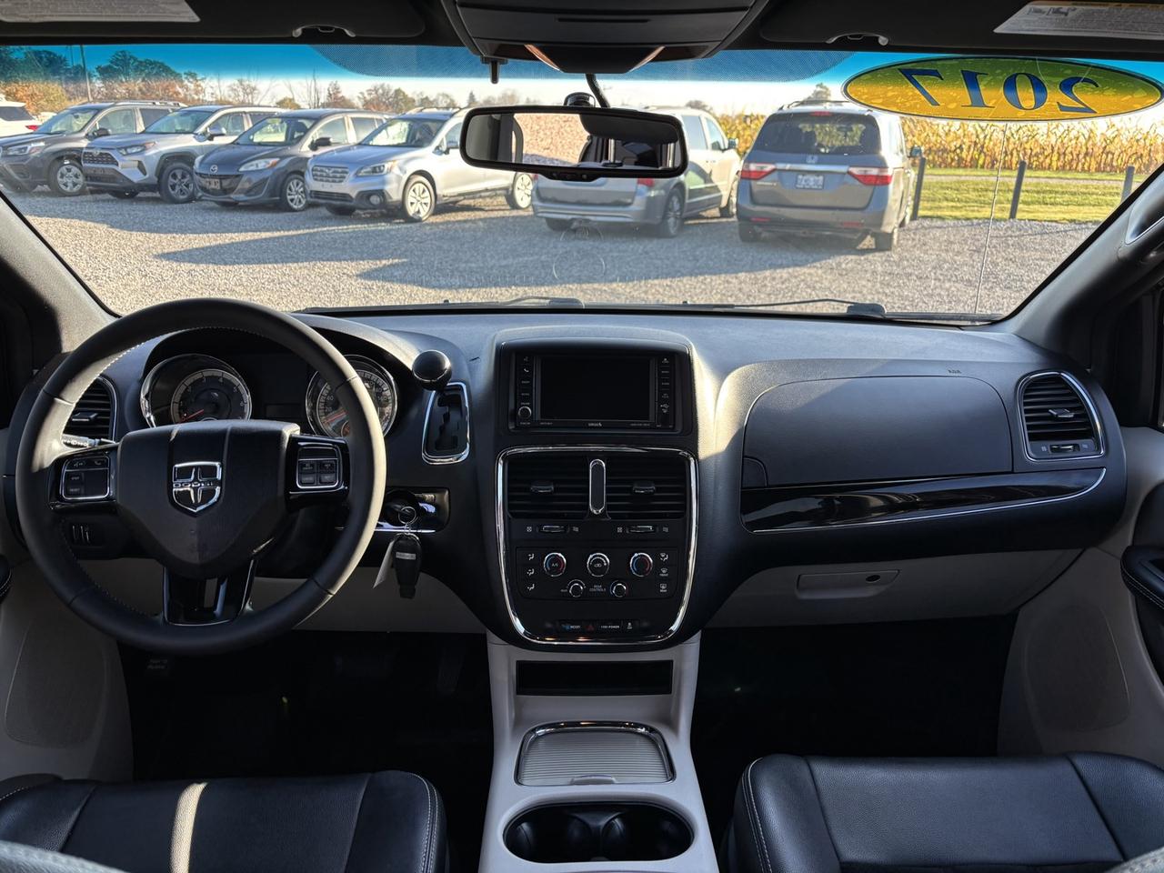 2017 Dodge Grand Caravan SXT SXT Photo
