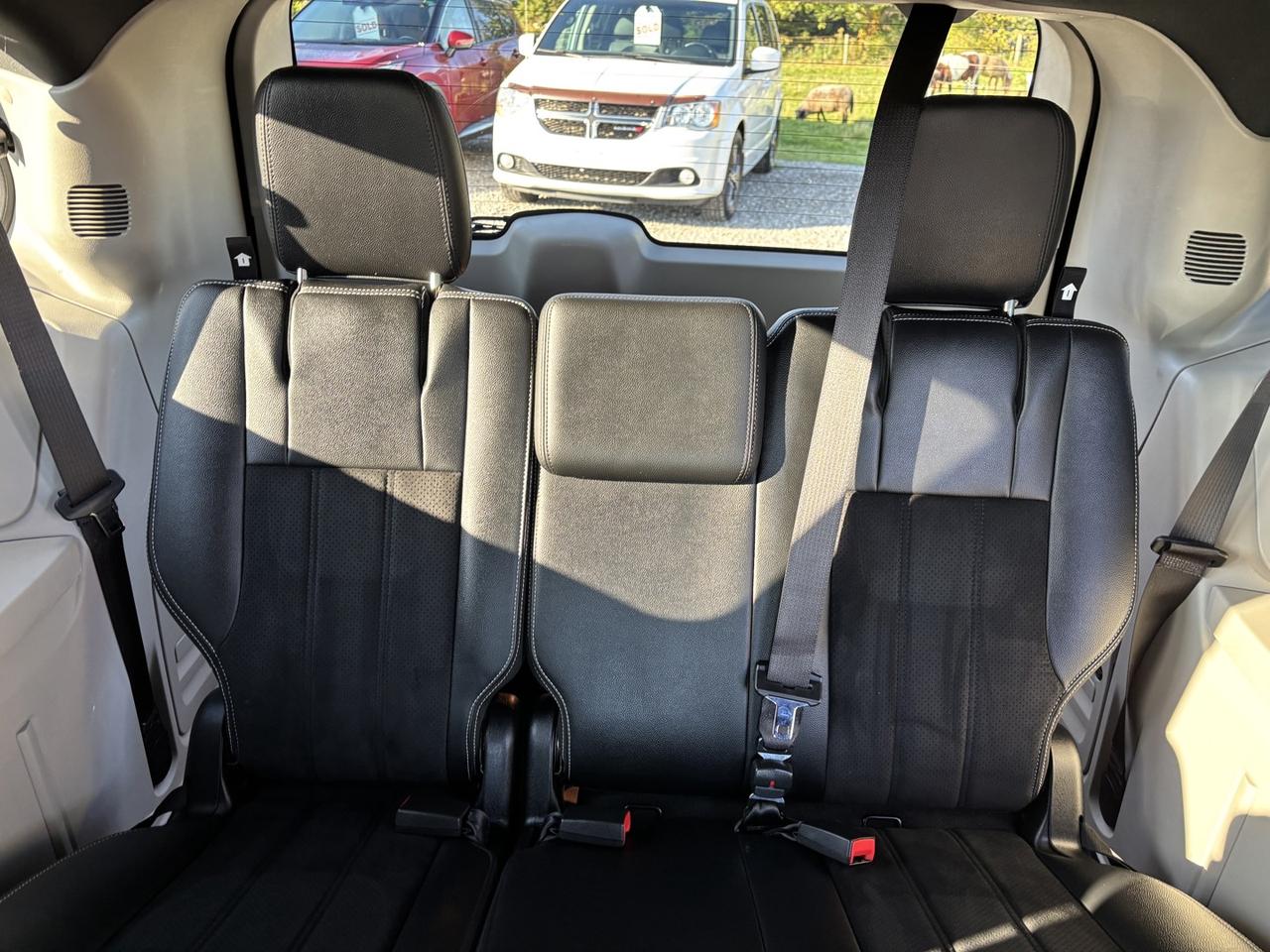 2017 Dodge Grand Caravan SXT SXT Photo