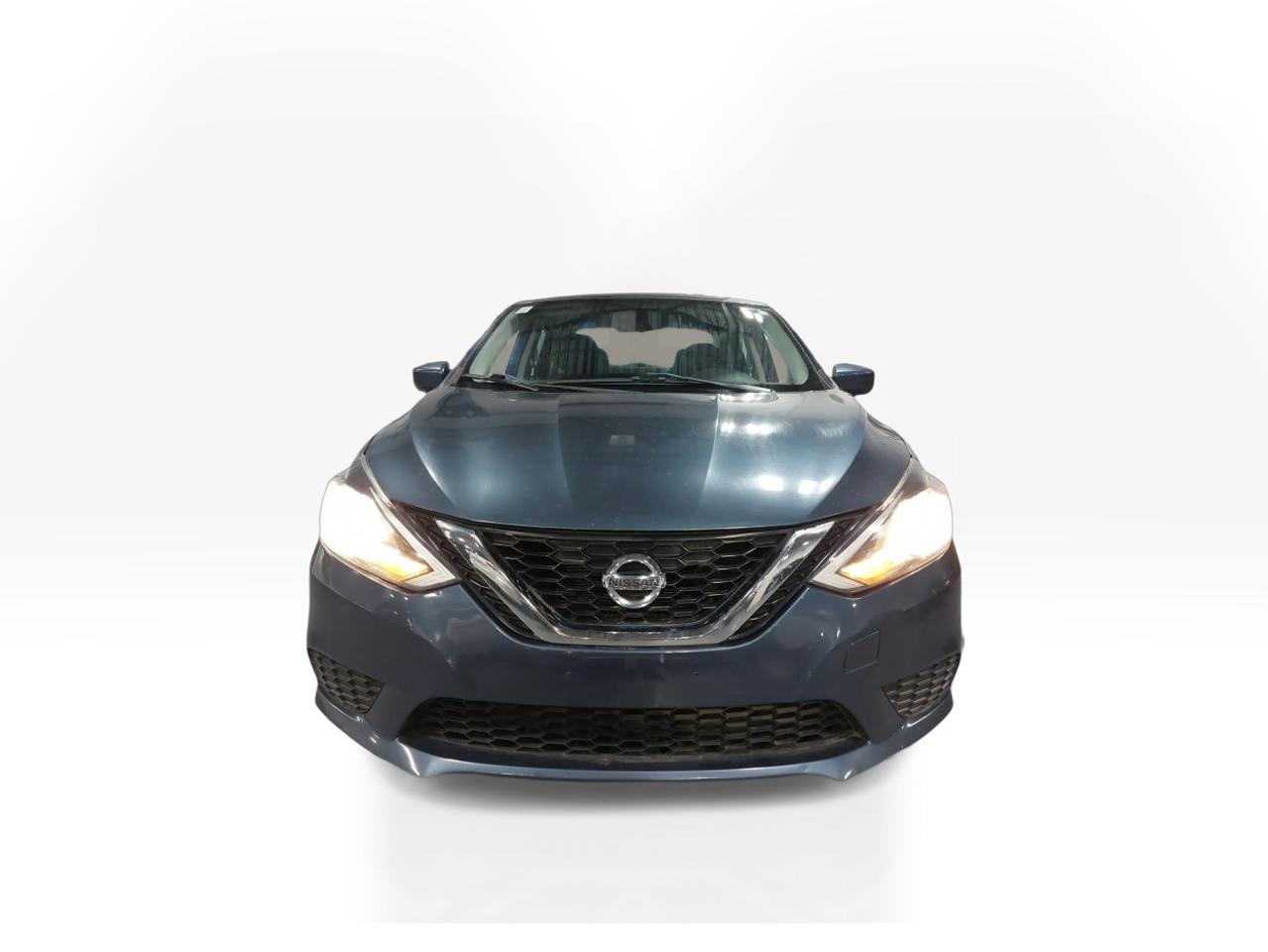 2017 Nissan Sentra S Photo