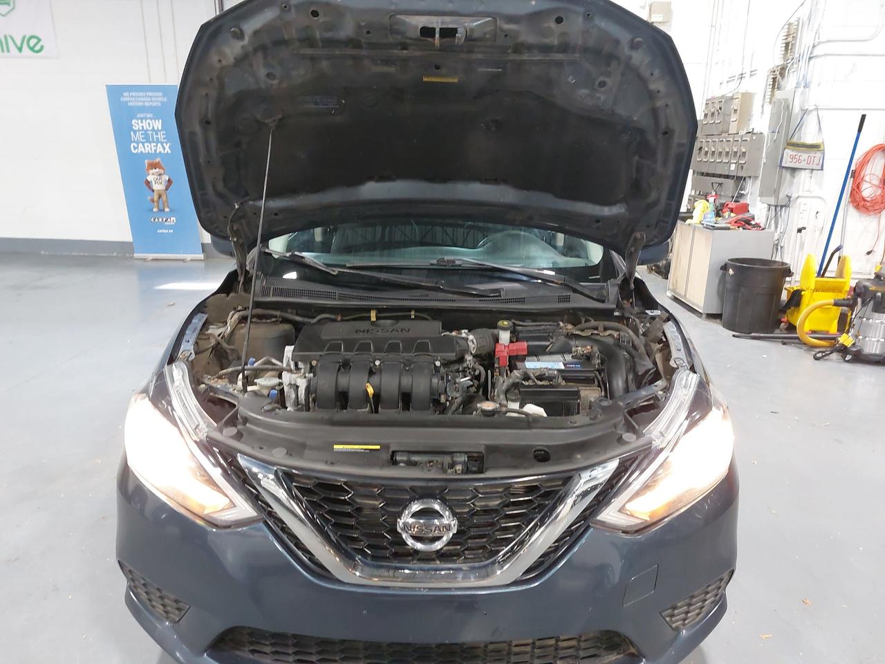 2017 Nissan Sentra S Photo