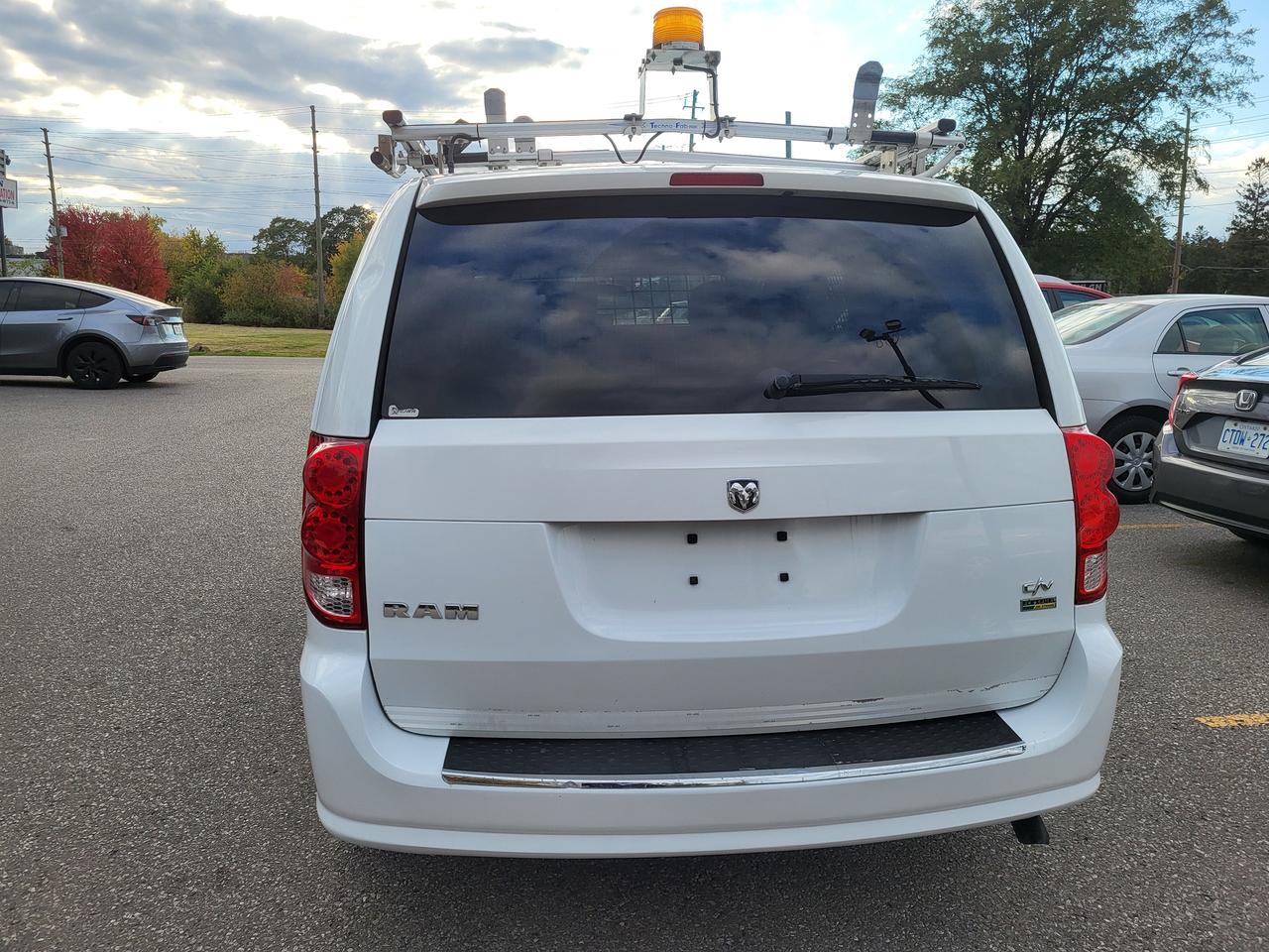 2015 RAM Cargo Van Tradesman Photo