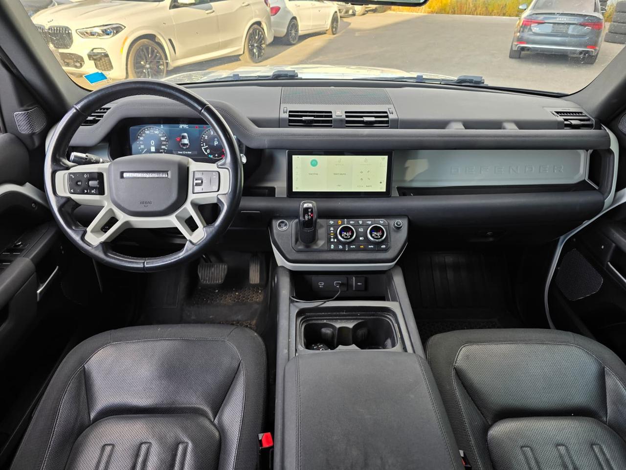 2021 Land Rover Defender 110 P300 AWD - 19"ALLOYS|NAVI|CAMERA|BLINDSPOT Photo