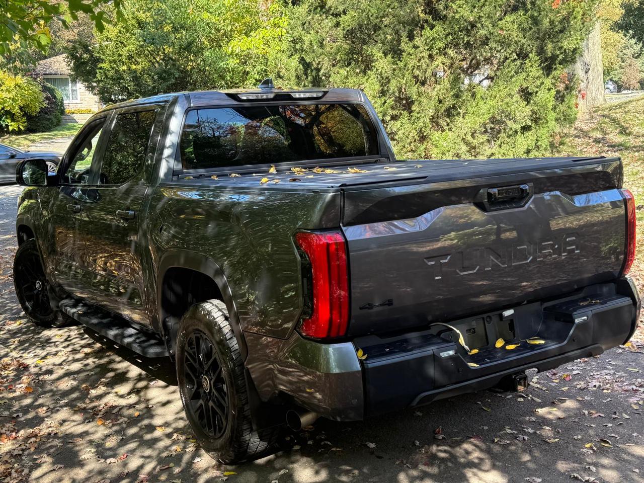 2024 Toyota Tundra Limited  Photo3