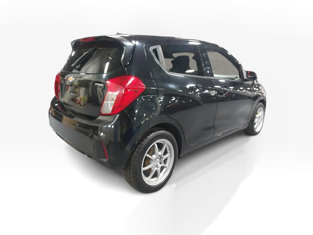 2017 Chevrolet Spark LT Photo