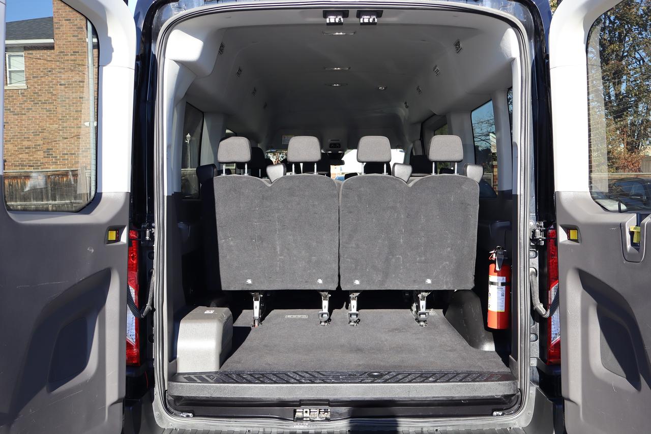 2023 Ford Transit T-350 148" Med Roof XLT RWD Photo